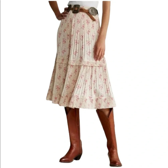 Polo Ralph Lauren Dresses & Skirts - 𝅺NWT Polo Ralph Lauren Women's Floral Pleated Satin Skirt Size 8
